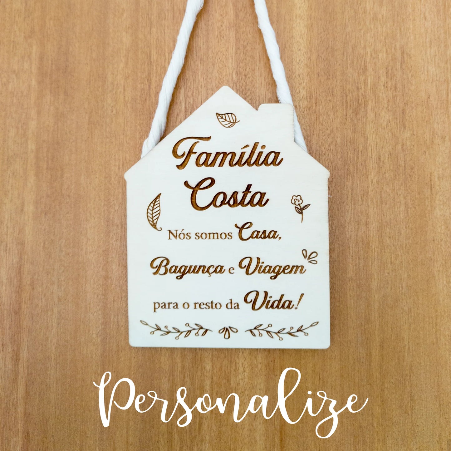Placa casa de madeira "Família"