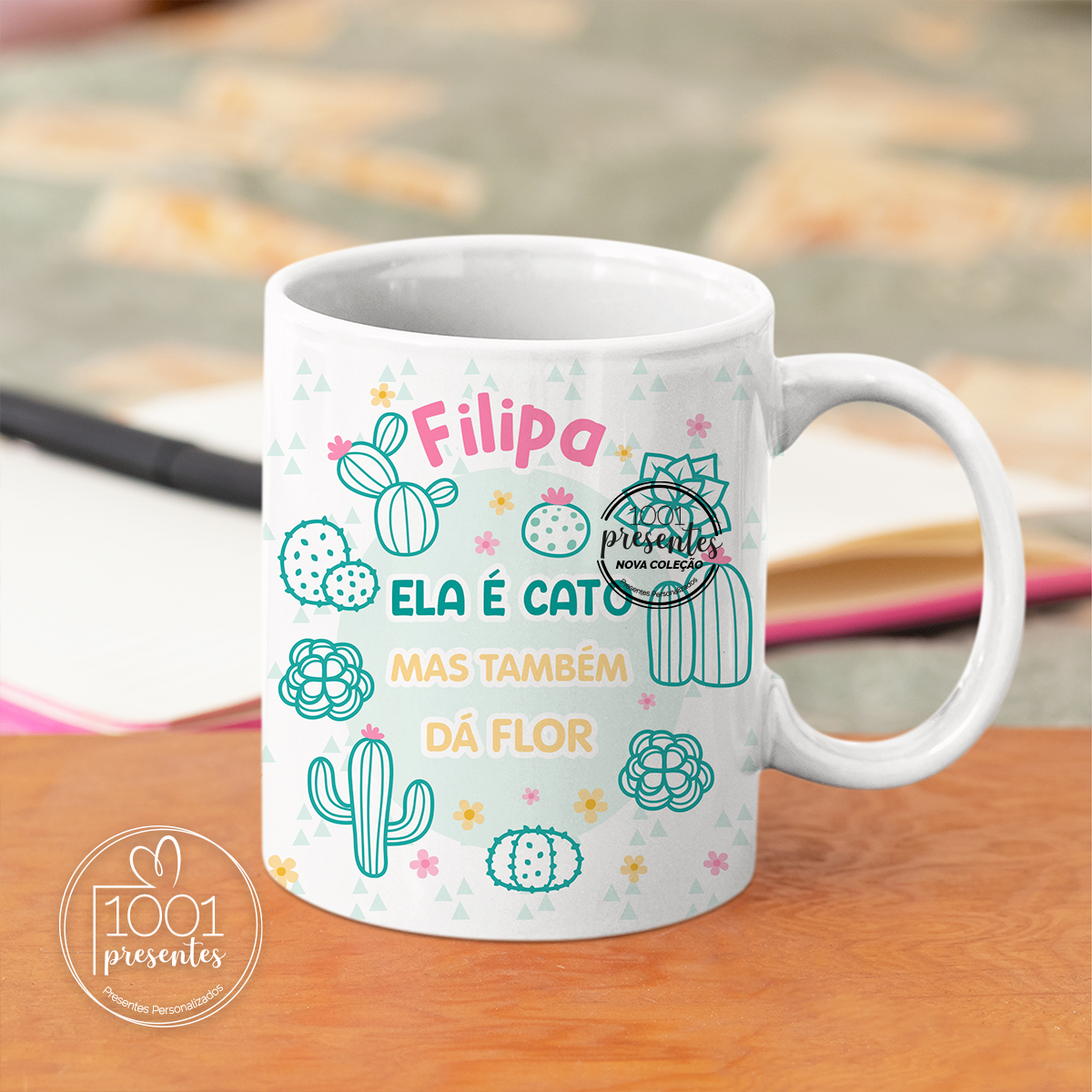 Caneca cerâmica " Ela é cato"